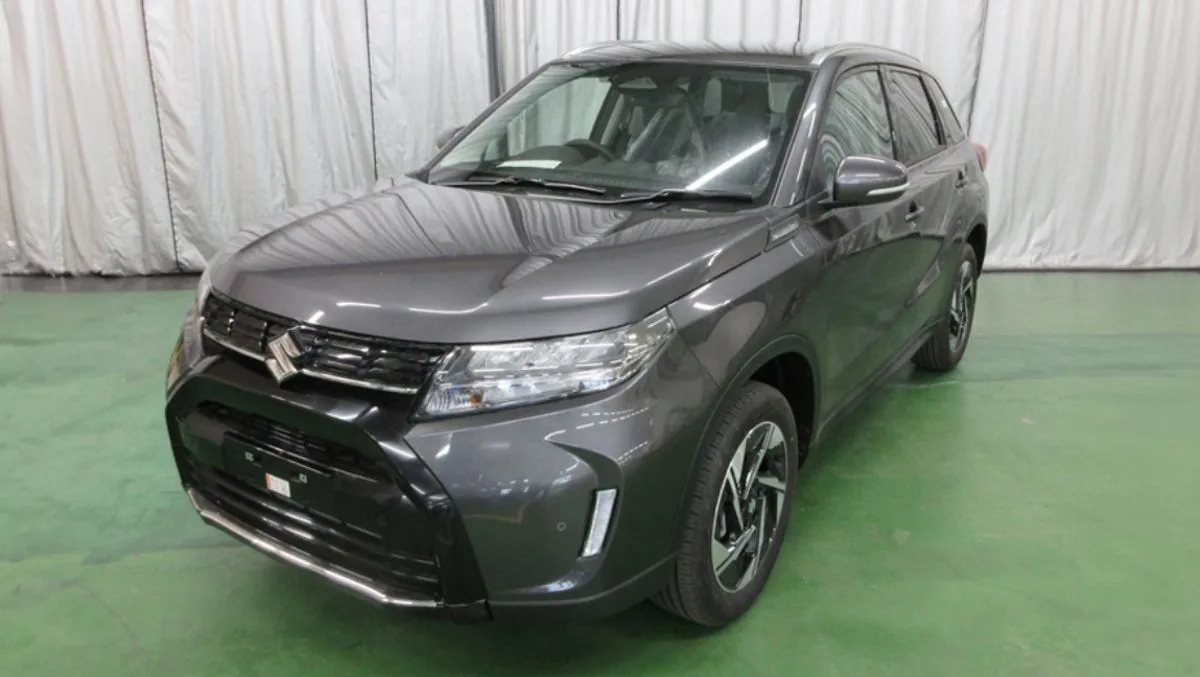 Suzuki Vitara 2025 1.5 Strong Hybrid: Un SUV pentru Orice Destinație